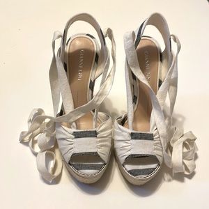 Gianni Bini Size 5.5 women’s Espadrille Wedges with Ankle Ties